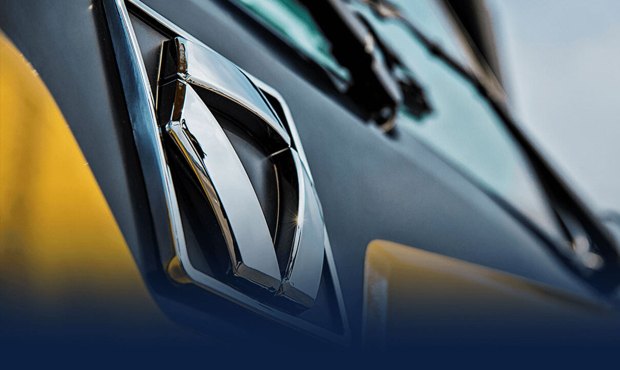 八十載砥礪前行！