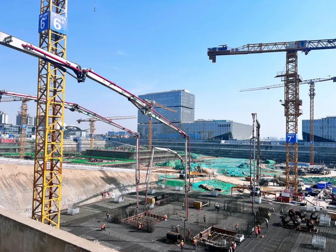 提前11小時！徐工大米數泵車賦能高效施工