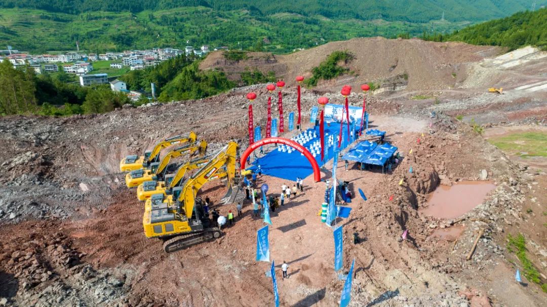 礦山之巔，蜀道論劍！徐工邀您共鑒綠色施工新紀(jì)元