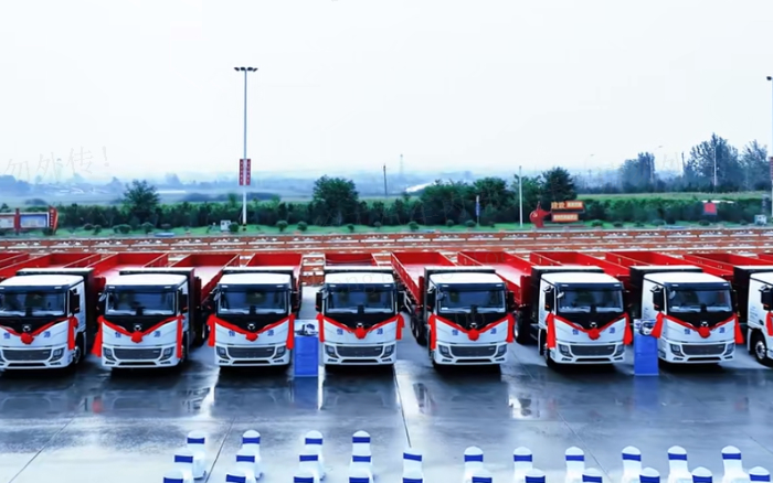 百臺交付，千臺簽約！200臺徐工新能源純電動重卡奔赴河南