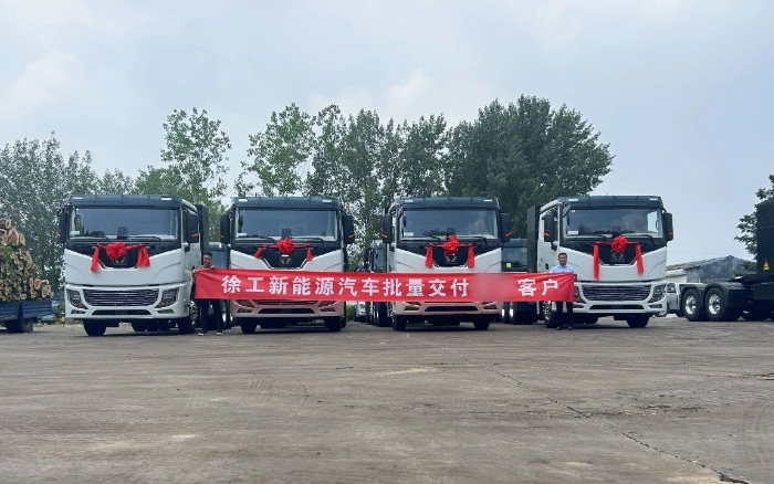 車隊(duì)老板的“致富經(jīng)”：“選擇徐工，就是選擇成功！”