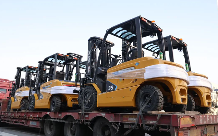 開門紅！百余臺徐工新能源叉車赴廣東→