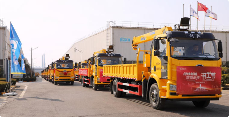 2025年，徐工&解放“整車一體化”隨車起重機批量發(fā)車，閃耀開門紅！