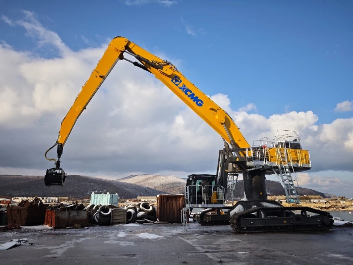 【工程特種兵】港口建設(shè)新寵兒！徐工XE850M抓料機上新！