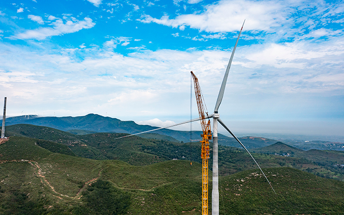 四冠王者 | 徐工XGL3300-220S風(fēng)電動(dòng)臂塔機(jī)再顯神威！