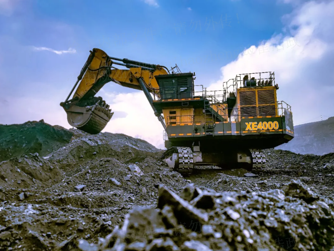 連續(xù)5萬(wàn)小時(shí)出勤！徐工XE4000液壓鏟受礦區(qū)高度贊揚(yáng)！